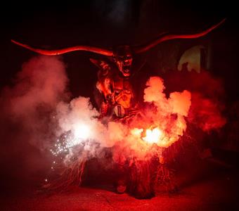 Sfiliata dei Krampus a Bronzolo